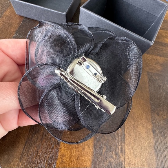 NWOT! Dainty Rose Flower Brooch Pins Delicate Large Lace Flowers - 100mm - Picture 4 of 6